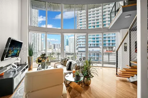 690 SW 1st Court Miami FL 33130
