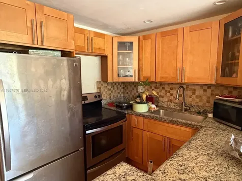 465 NW 210th Street Miami Gardens FL 33169