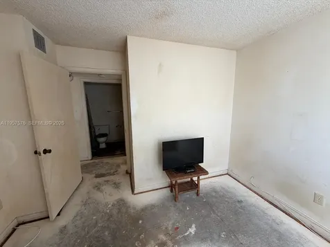465 NW 210th Street Miami Gardens FL 33169