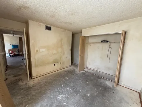 465 NW 210th Street Miami Gardens FL 33169