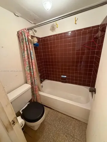 465 NW 210th Street Miami Gardens FL 33169
