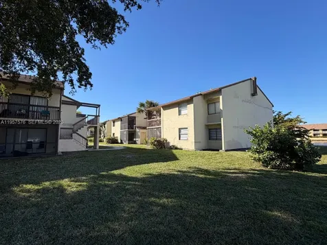 465 NW 210th Street Miami Gardens FL 33169
