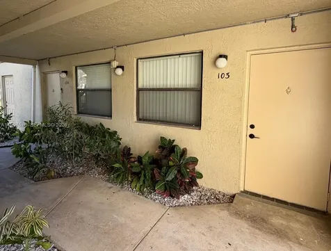 465 NW 210th Street Miami Gardens FL 33169