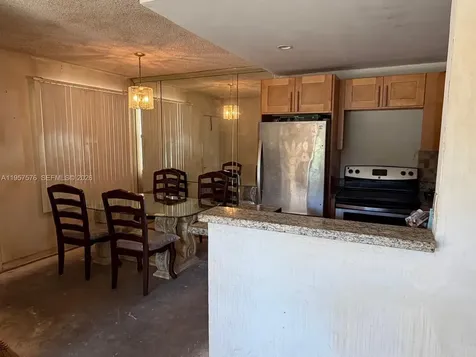 465 NW 210th Street Miami Gardens FL 33169