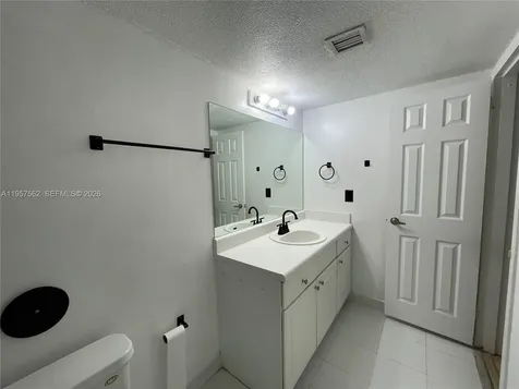 4910 NW 79th Avenue Doral FL 33166