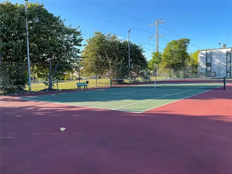 4910 NW 79th Avenue Doral FL 33166