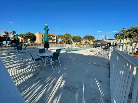 4910 NW 79th Avenue Doral FL 33166