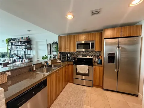 6305 Indian Creek Drive Miami Beach FL 33141