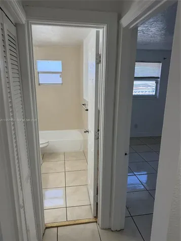Miami FL 33142