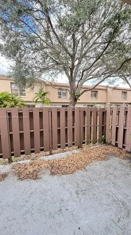 8191 NW 8th Manor Plantation FL 33324
