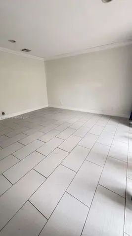 8191 NW 8th Manor Plantation FL 33324