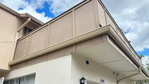 8191 NW 8th Manor Plantation FL 33324