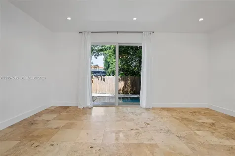 2784 SW 34th Avenue Miami FL 33133