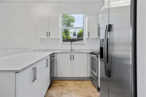 2784 SW 34th Avenue Miami FL 33133