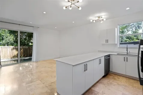 2784 SW 34th Avenue Miami FL 33133