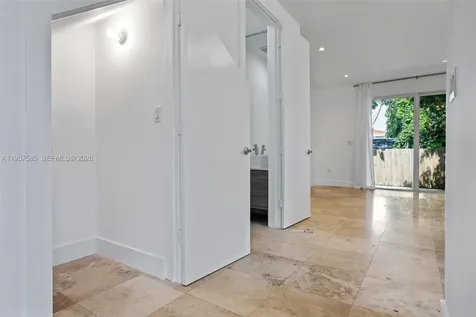 2784 SW 34th Avenue Miami FL 33133