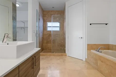 2784 SW 34th Avenue Miami FL 33133