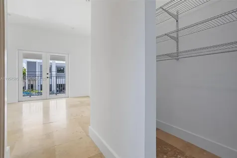2784 SW 34th Avenue Miami FL 33133