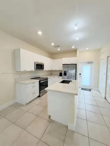 8301 NW 41st Street Doral FL 33166