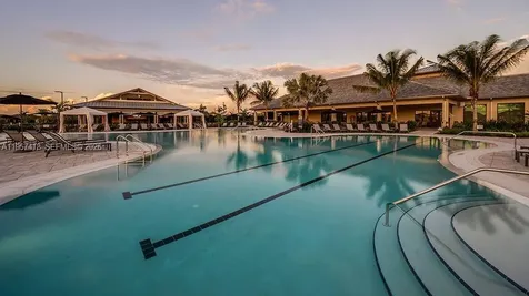 15323 Lucerna Naples FL 34114