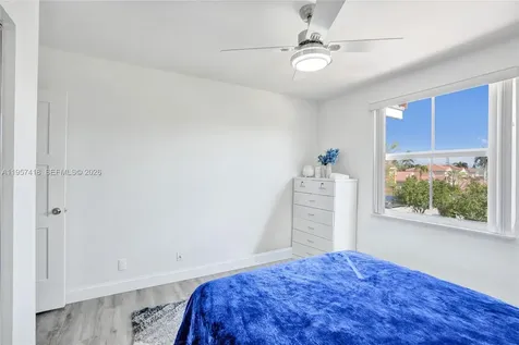 2001 Barcelona Terrace Margate FL 33063