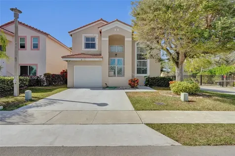 2001 Barcelona Terrace Margate FL 33063