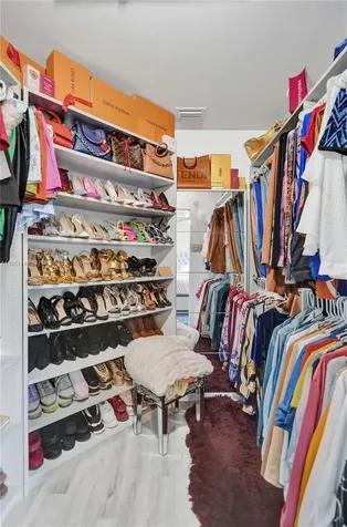 2001 Barcelona Terrace Margate FL 33063