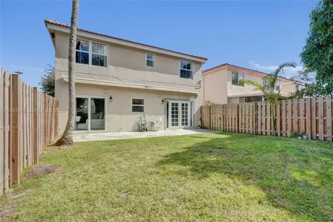 2001 Barcelona Terrace Margate FL 33063