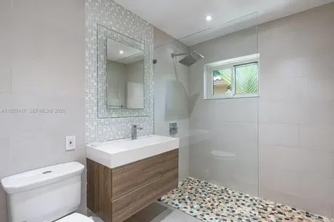 7910 Hawthorne Avenue Miami Beach FL 33141