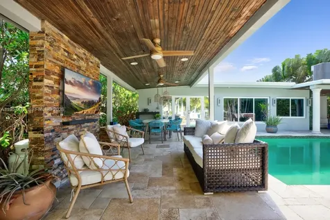 7910 Hawthorne Avenue Miami Beach FL 33141