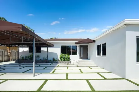 7910 Hawthorne Avenue Miami Beach FL 33141