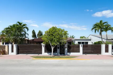 7910 Hawthorne Avenue Miami Beach FL 33141