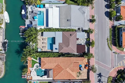 7910 Hawthorne Avenue Miami Beach FL 33141