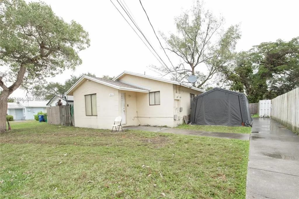 20117 SW 88th Court Cutler Bay FL 33189