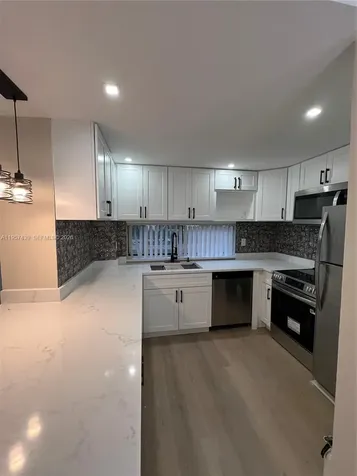 17021 N Bay Road Sunny Isles Beach FL 33160
