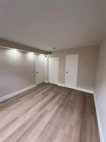 17021 N Bay Road Sunny Isles Beach FL 33160