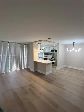 17021 N Bay Road Sunny Isles Beach FL 33160