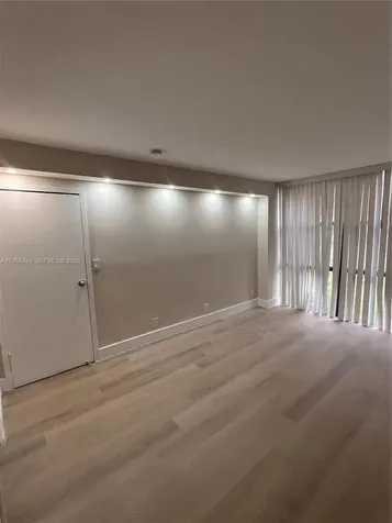 17021 N Bay Road Sunny Isles Beach FL 33160