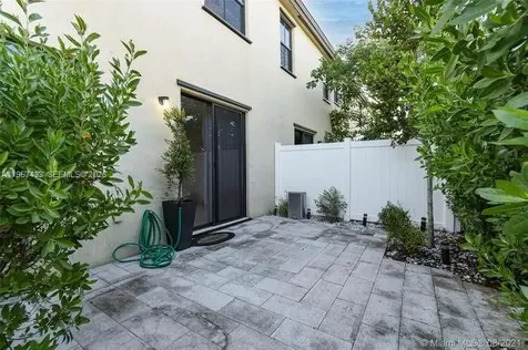 10301 W 32nd Lane Hialeah FL 33018
