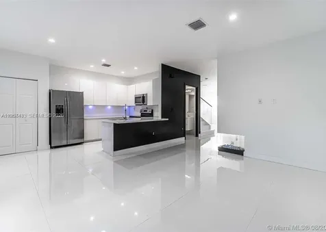 10301 W 32nd Lane Hialeah FL 33018