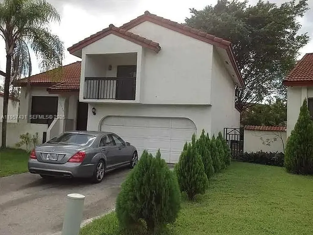 10734 SW 117th Place Miami FL 33186