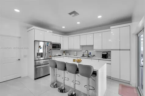 2464 NW 104th Street Miami FL 33147
