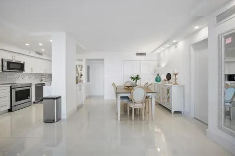 20515 E Country Club Drive Aventura FL 33180