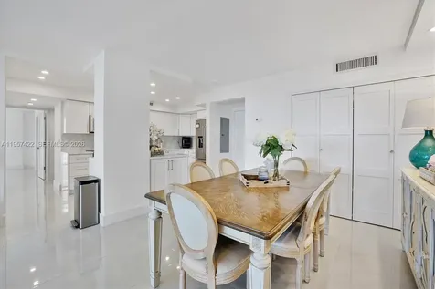 20515 E Country Club Drive Aventura FL 33180