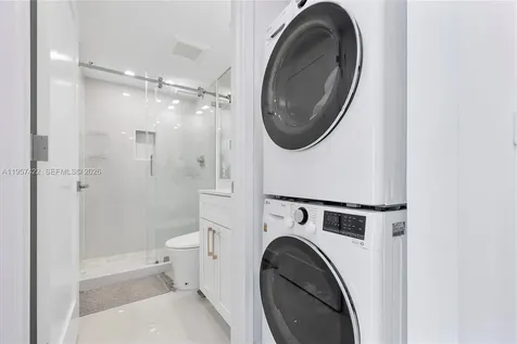 20515 E Country Club Drive Aventura FL 33180