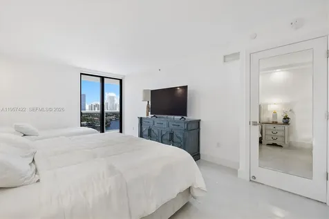 20515 E Country Club Drive Aventura FL 33180