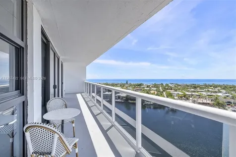 20515 E Country Club Drive Aventura FL 33180