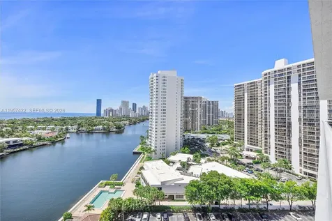 20515 E Country Club Drive Aventura FL 33180