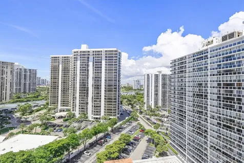 20515 E Country Club Drive Aventura FL 33180