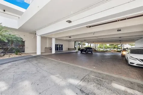 20515 E Country Club Drive Aventura FL 33180